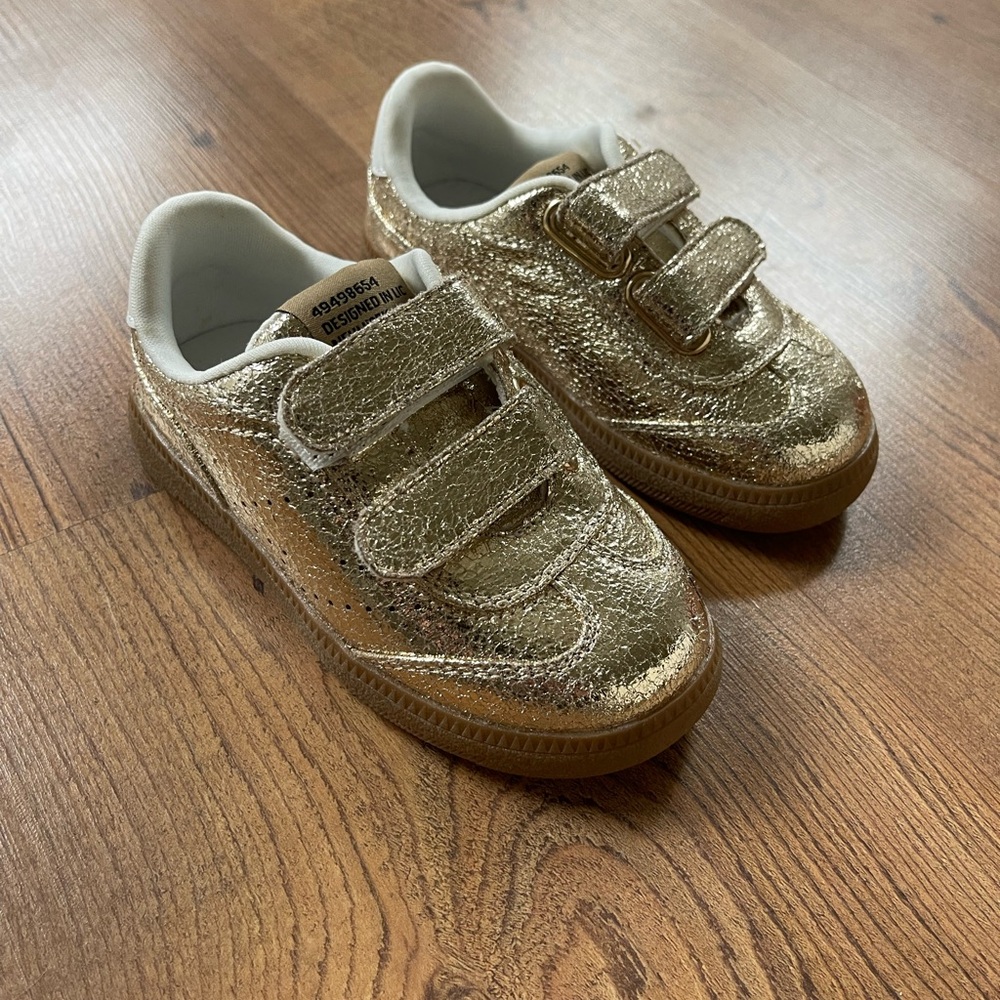 Steve Madden Gold Kids Sneakers with Velcro Straps - Size 8